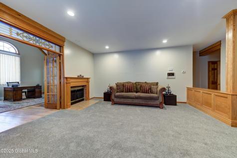 9 University Place Amsterdam NY 12010