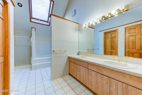 9 University Place Amsterdam NY 12010