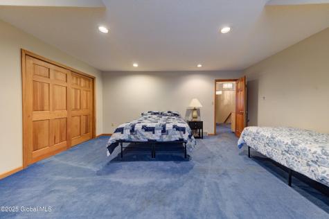 9 University Place Amsterdam NY 12010