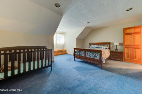 9 University Place Amsterdam NY 12010