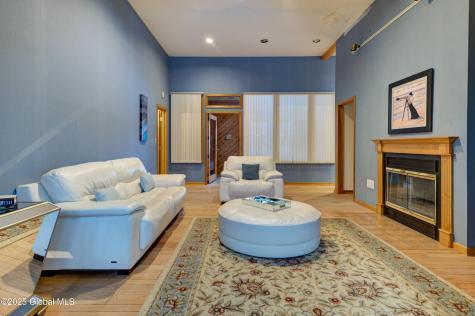 9 University Place Amsterdam NY 12010