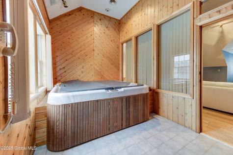 9 University Place Amsterdam NY 12010