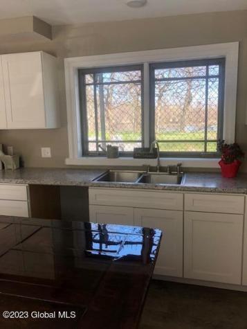 28 North Street Schenectady NY 12305