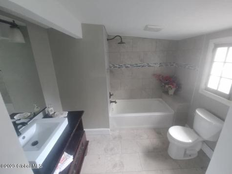28 North Street Schenectady NY 12305