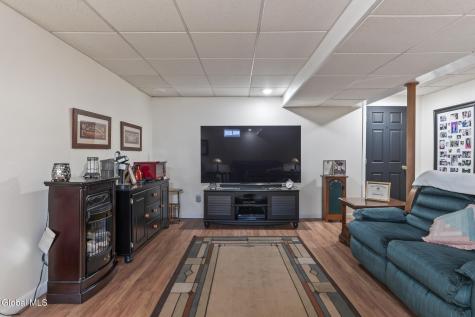 48 S Whitney Road Saratoga Springs NY 12866