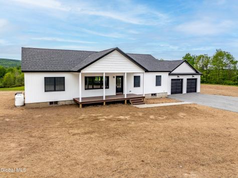 49 Hall Road Johnsonville NY 12094
