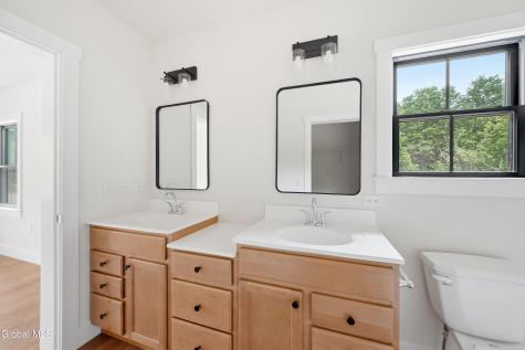 49 Hall Road Johnsonville NY 12094