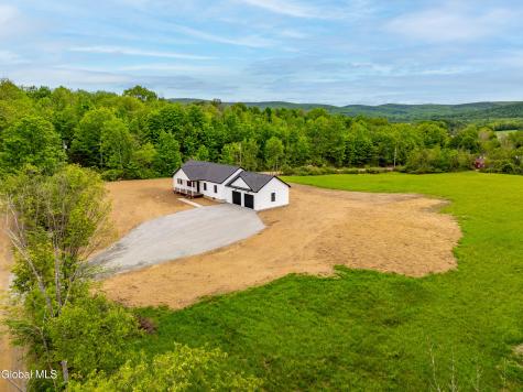 49 Hall Road Johnsonville NY 12094