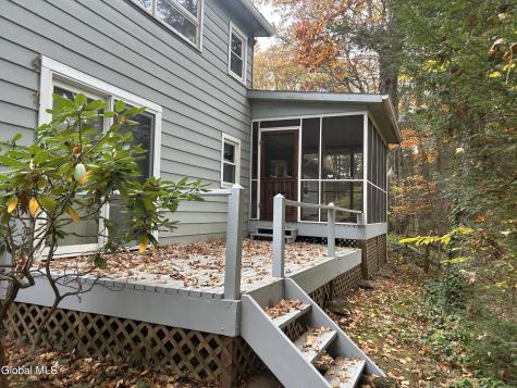 11 Wheeler Drive Clifton Park NY 12065