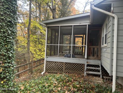 11 Wheeler Drive Clifton Park NY 12065