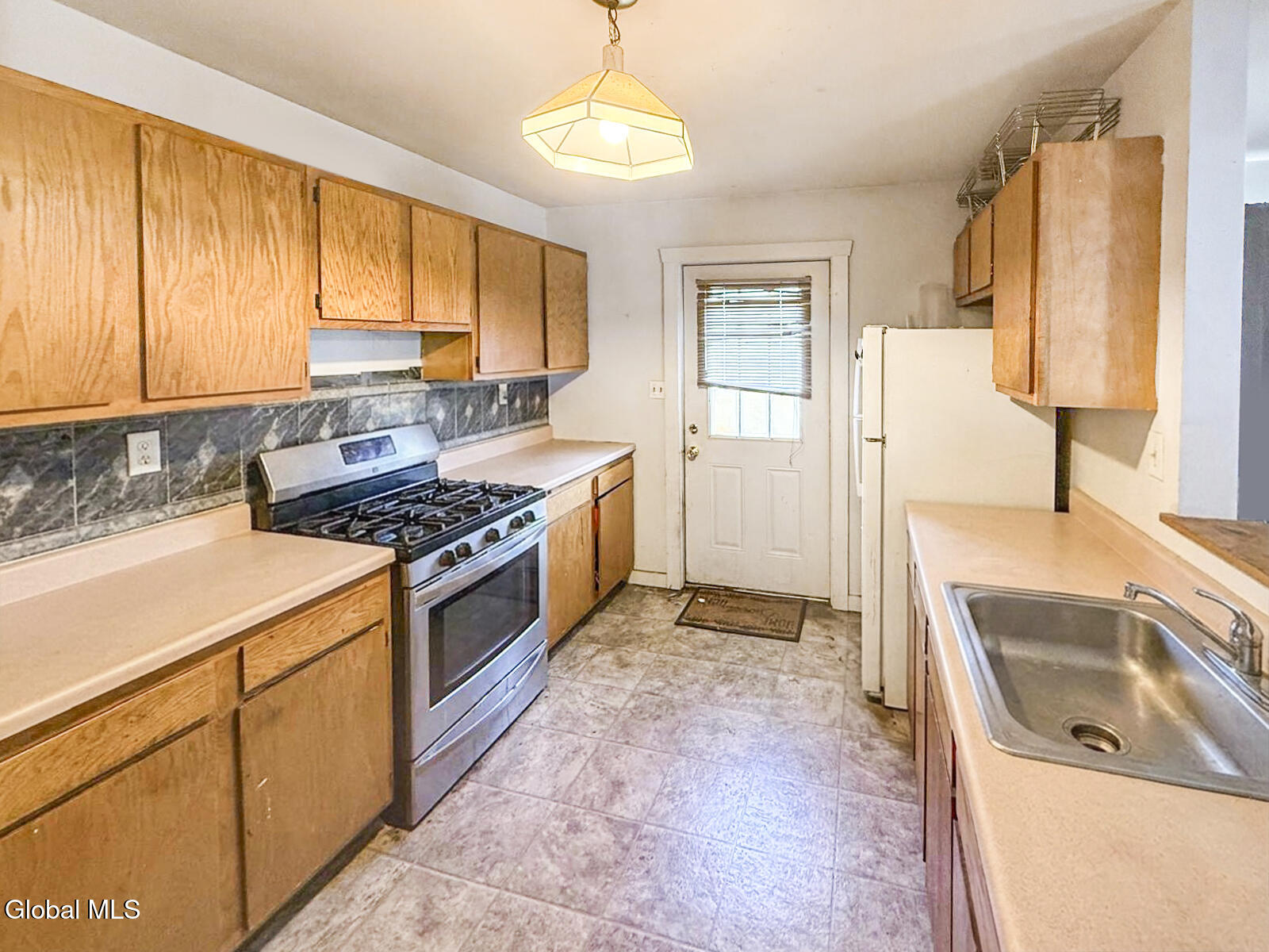 27 Osborne Street Albany NY 12202