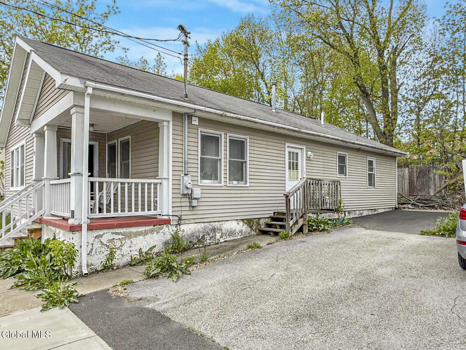 27 Osborne Street Albany NY 12202