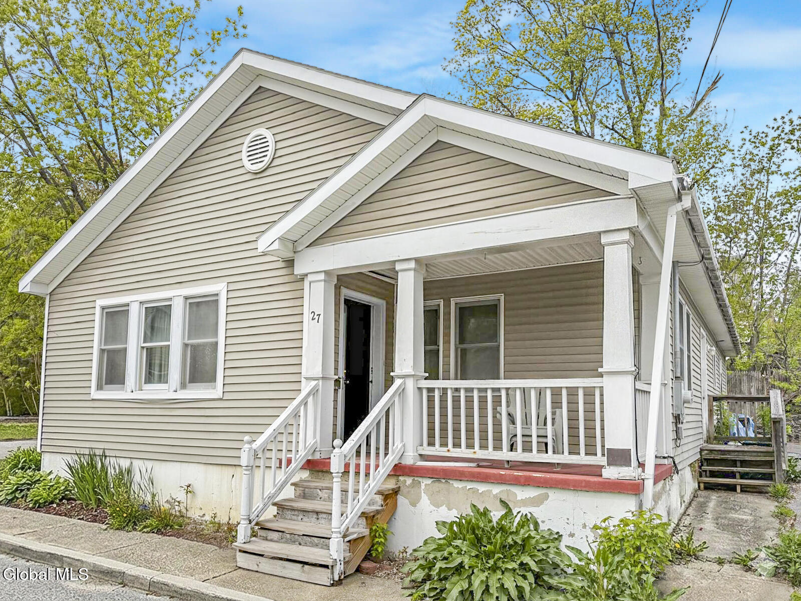 27 Osborne Street Albany NY 12202
