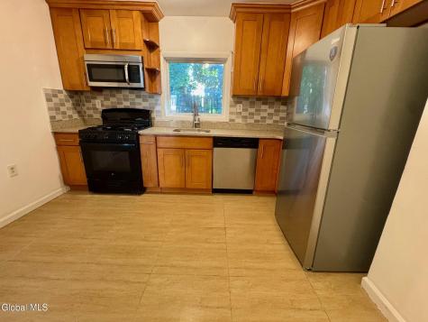 495 Morris Street Albany NY 12208