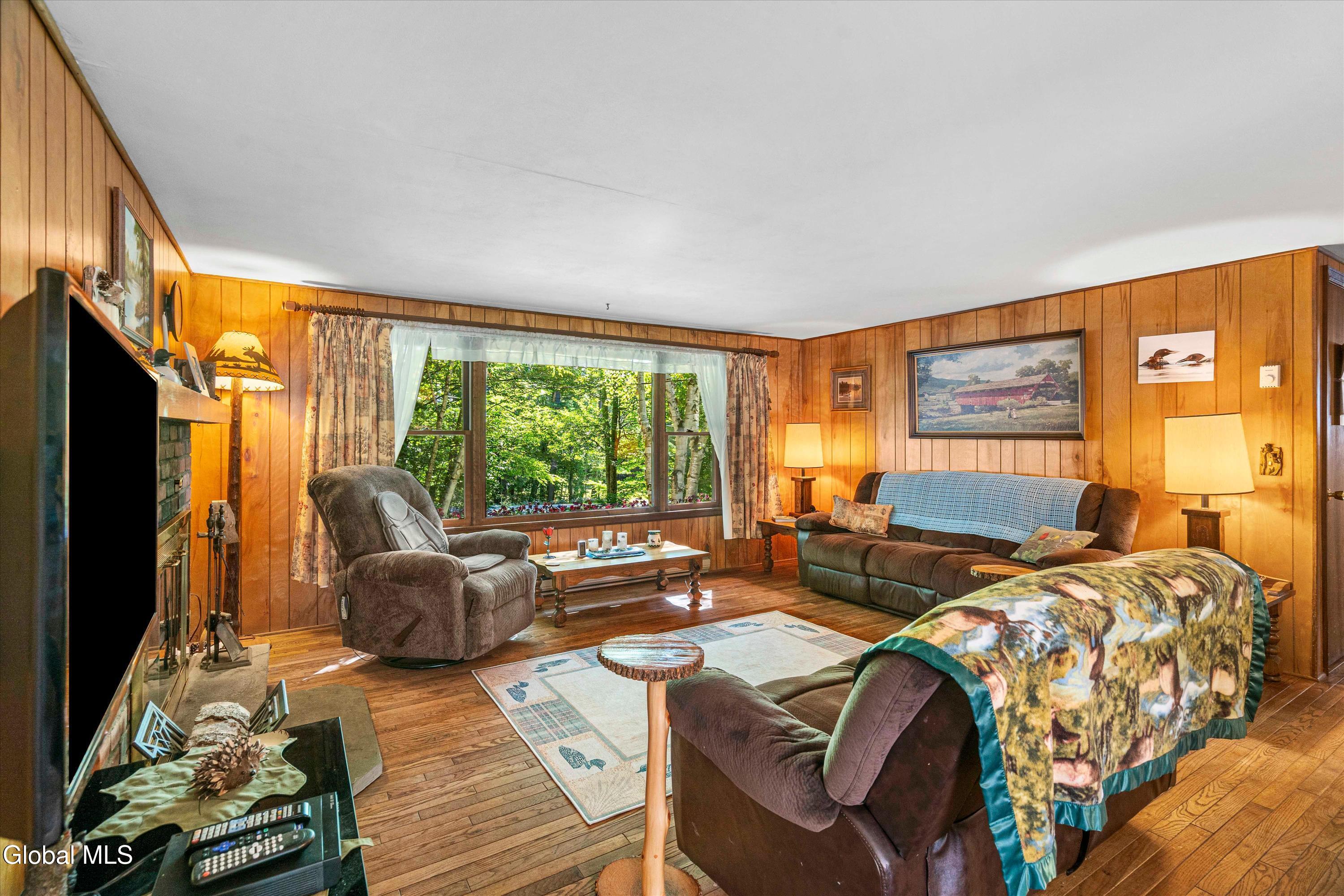 75 White Schoolhouse Road Chester NY 12817