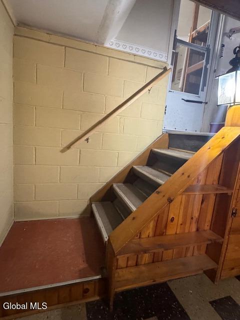 33 Cromer Avenue Schenectady NY 12304