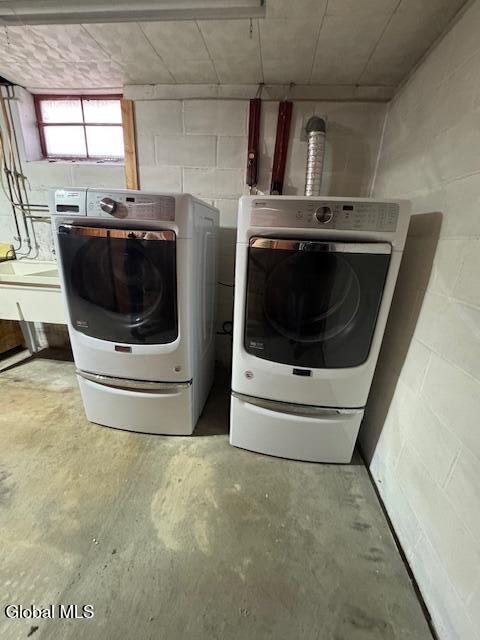 33 Cromer Avenue Schenectady NY 12304