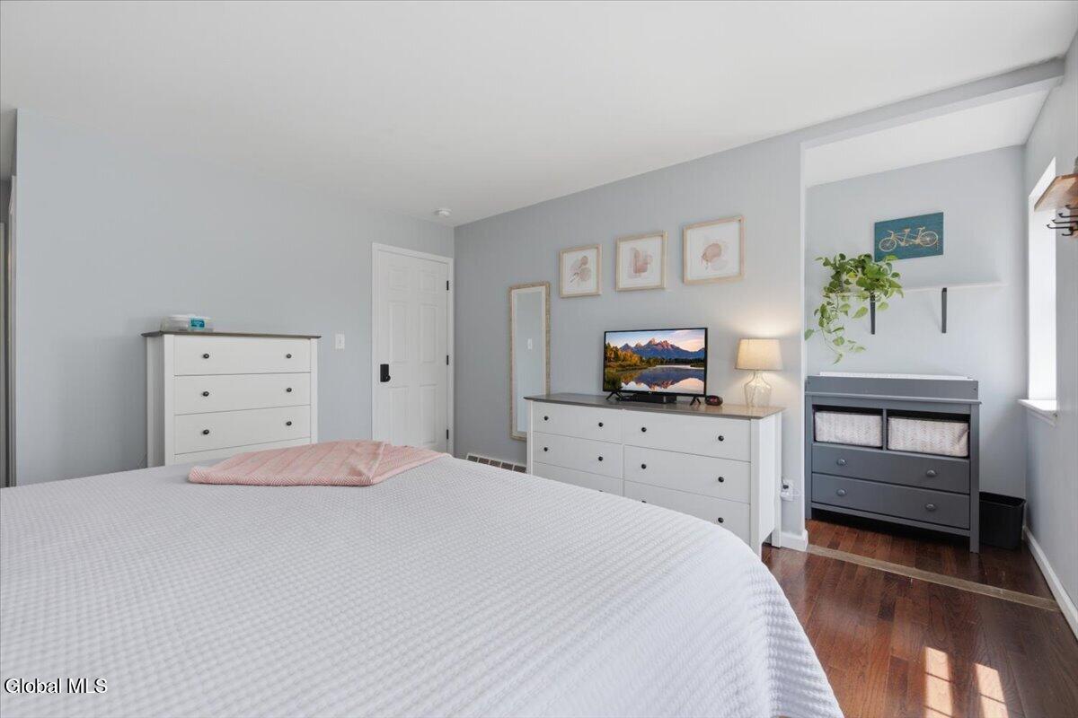 22 Holly Mill Road Selkirk NY 12158