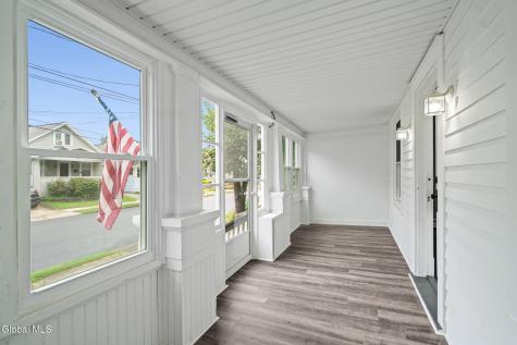 215 5th Street Scotia NY 12302