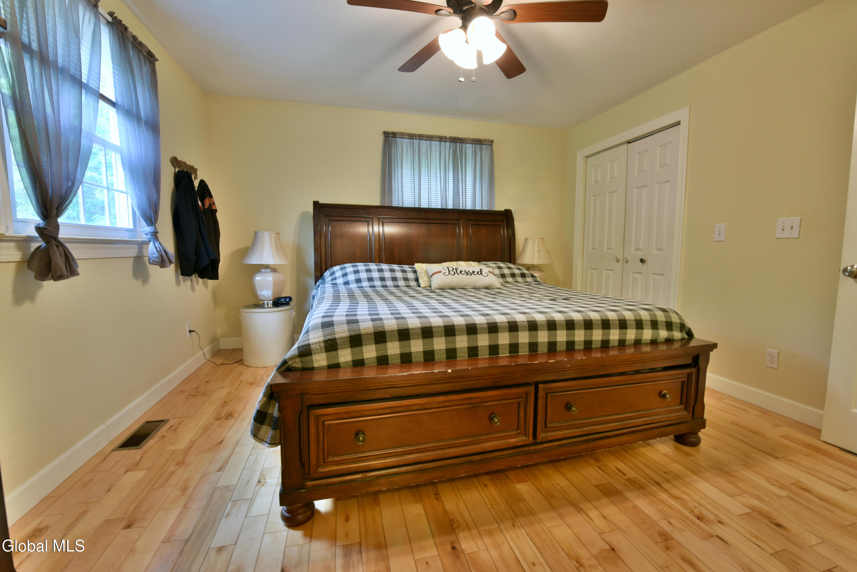 5764 Lake Road Galway NY 12074