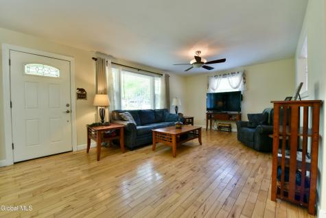 5764 Lake Road Galway NY 12074