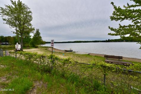 5764 Lake Road Galway NY 12074
