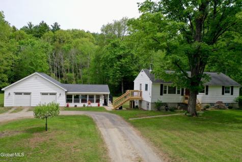 5764 Lake Road Galway NY 12074