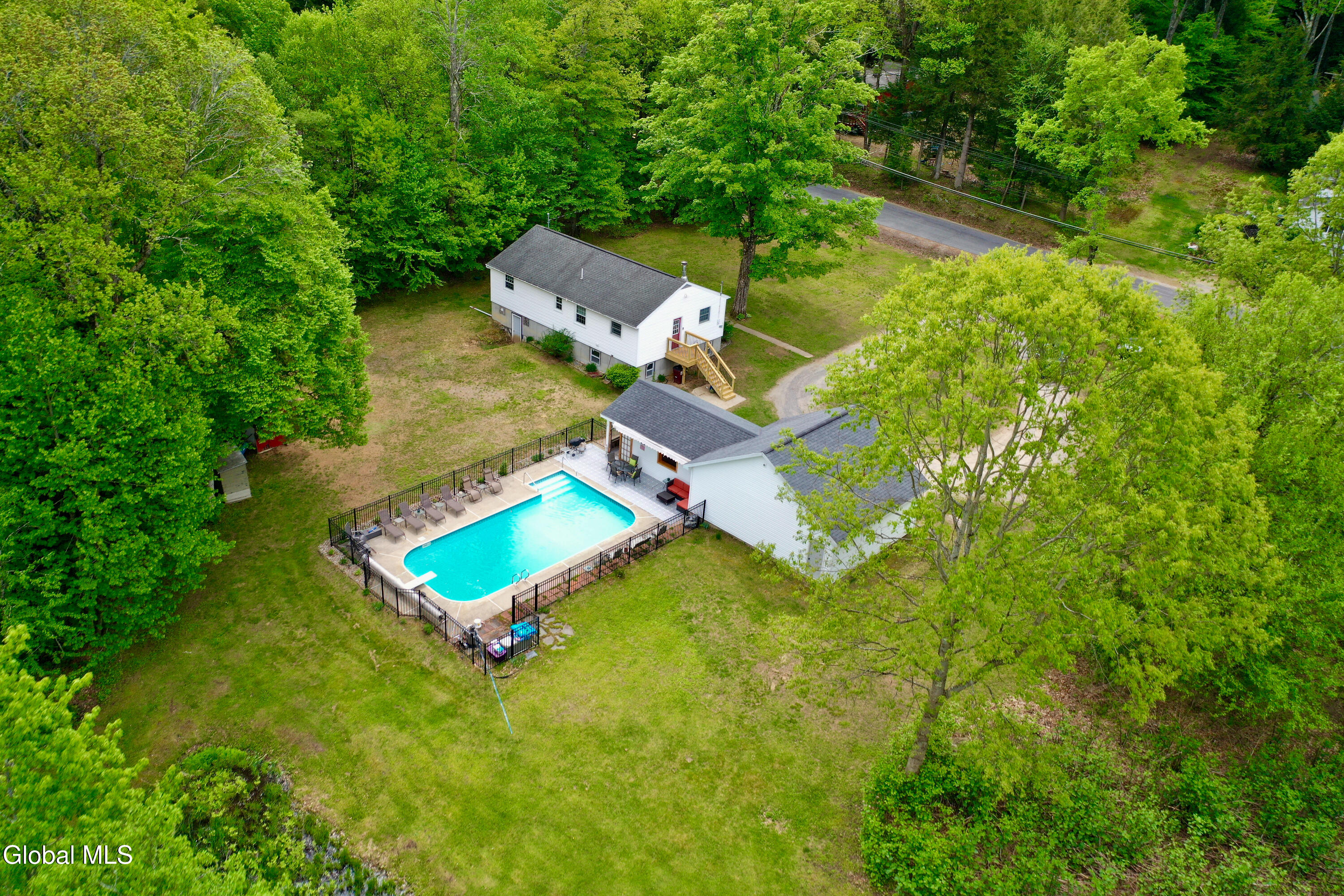 5764 Lake Road Galway NY 12074