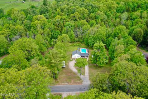 5764 Lake Road Galway NY 12074