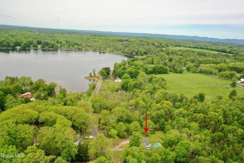 5764 Lake Road Galway NY 12074
