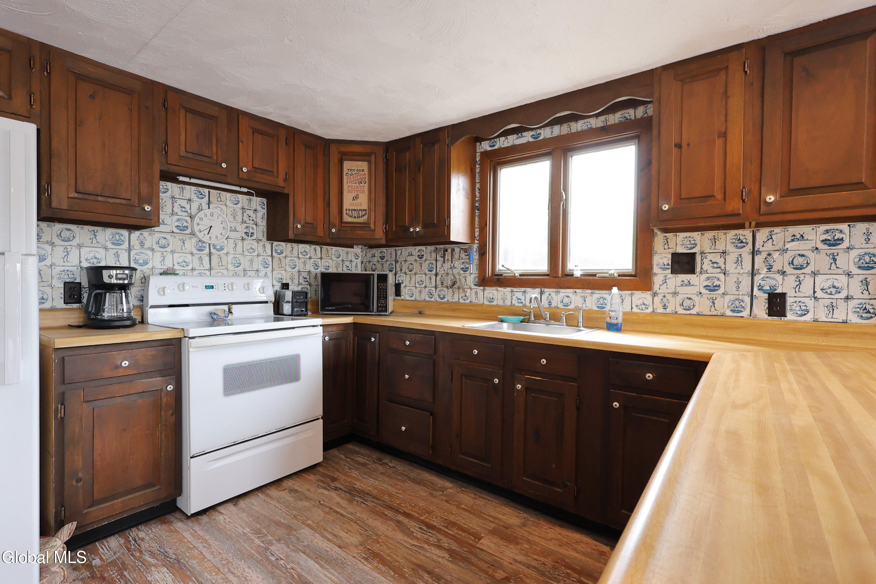 3541 E East Schroon River Road Pottersville NY 12860