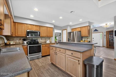 38 Greylock Drive Wilton NY 12831