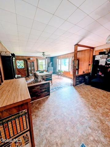 2459 Nys Rte 9n Crown Point NY 12928