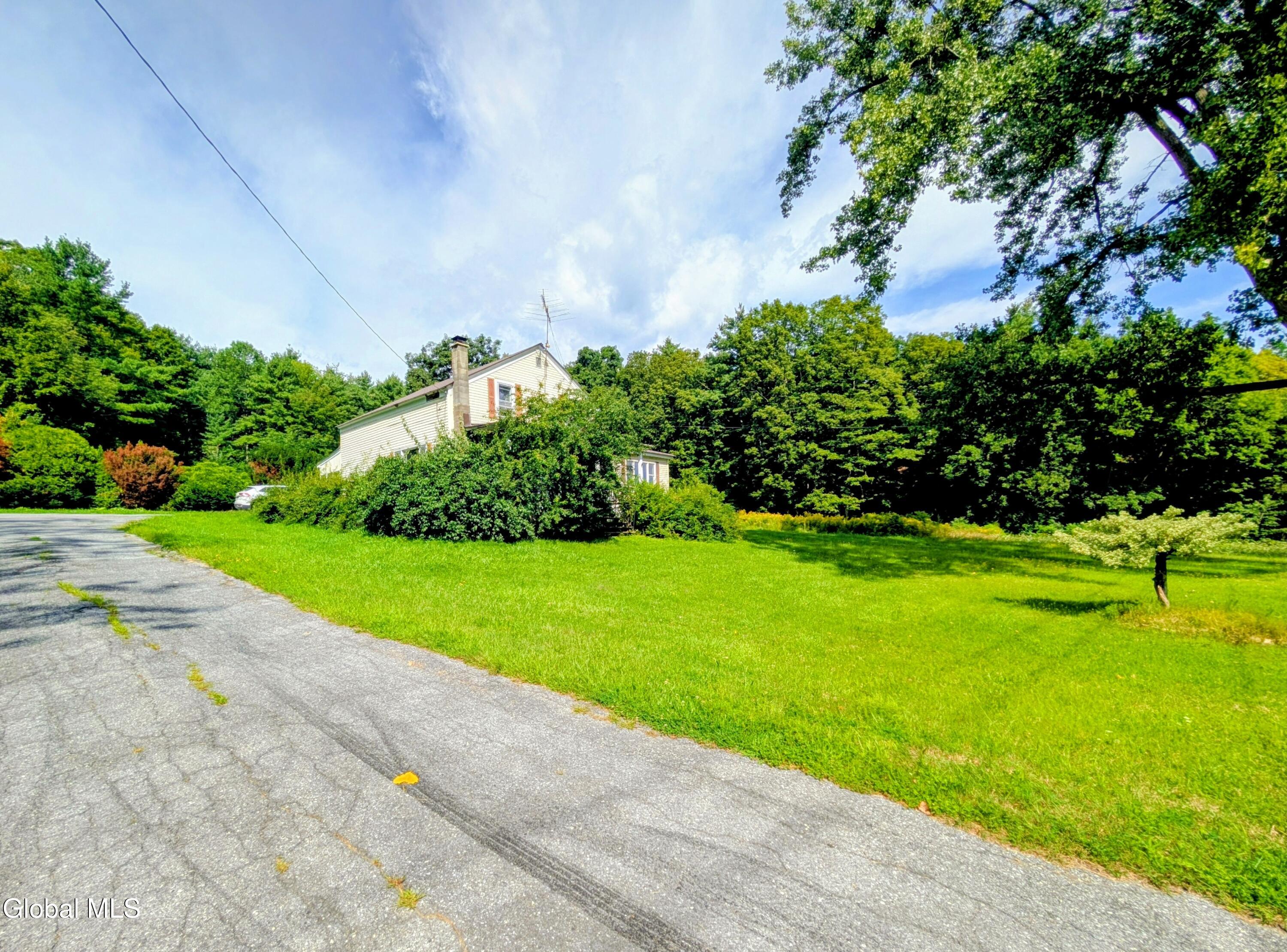 2459 Nys Rte 9n Crown Point NY 12928