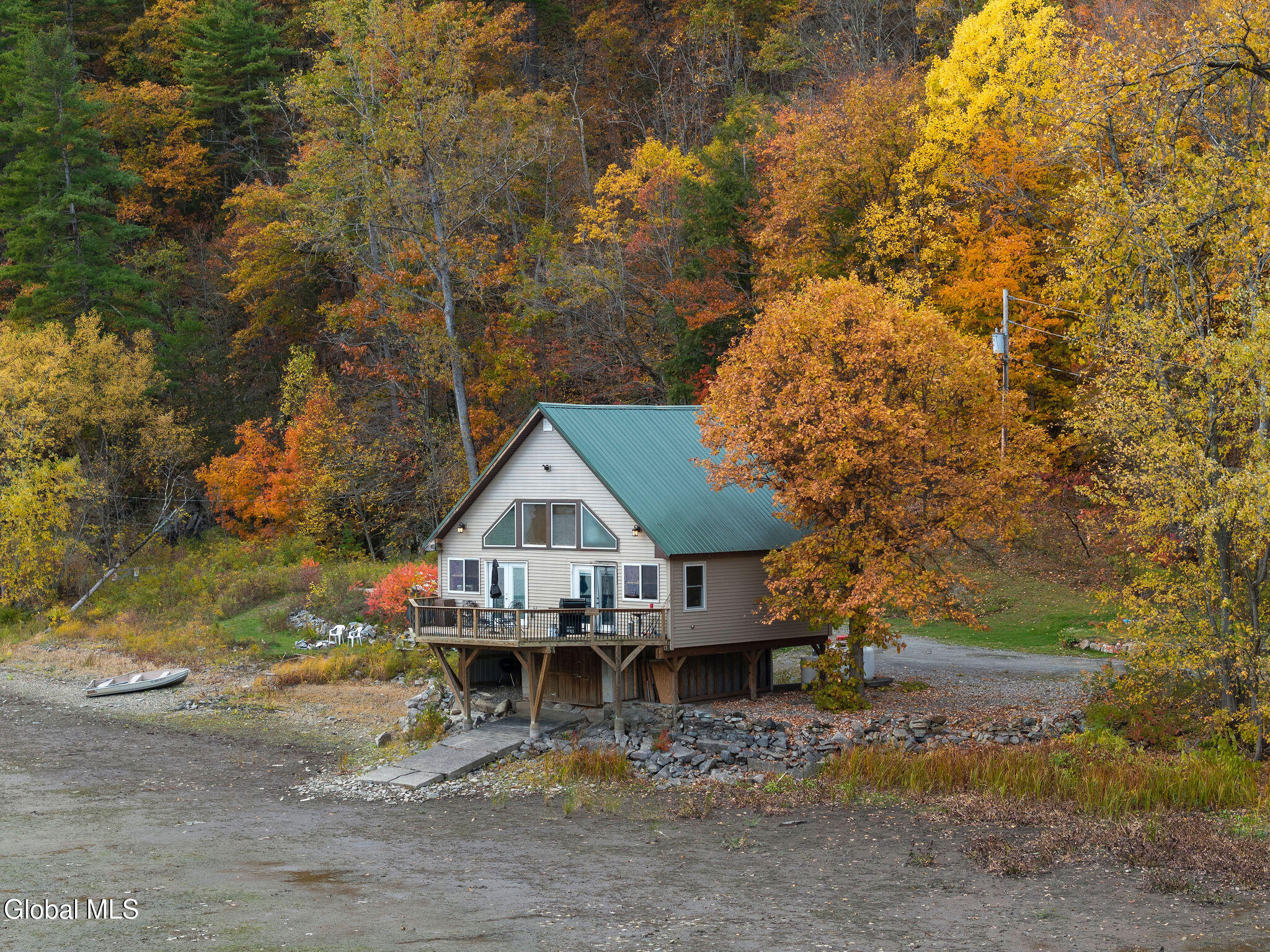 41 Rattle Snake Way Clemons NY 12819