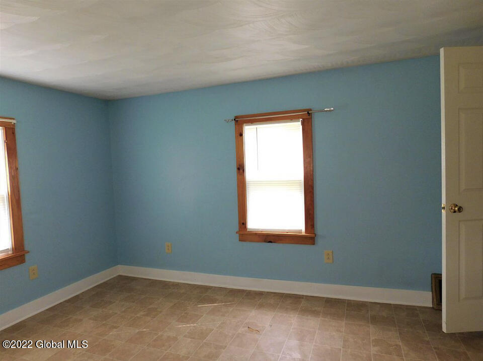 409 Progress Road Gloversville NY 12078