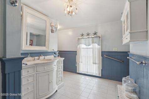 272 Main Street Middleburgh NY 12122
