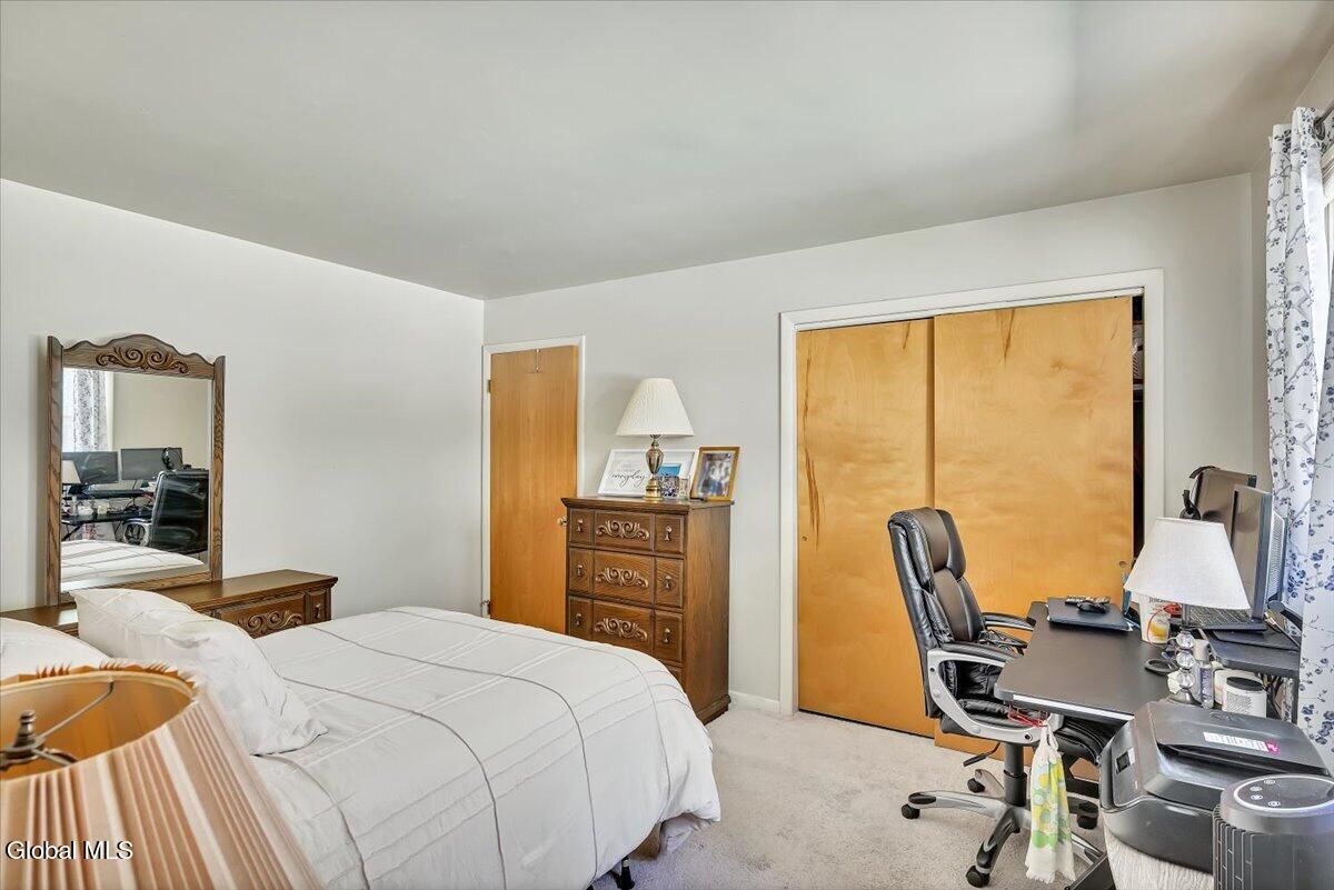 24 Bonner Drive Queensbury NY 12804