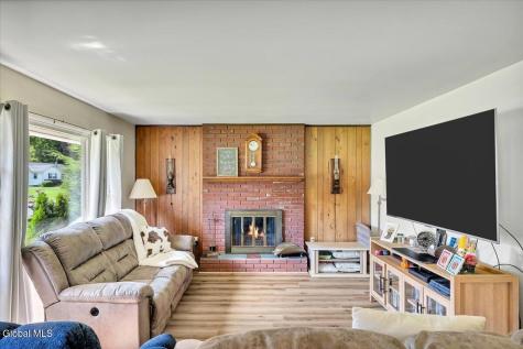 24 Bonner Drive Queensbury NY 12804
