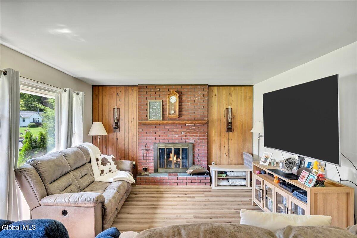 24 Bonner Drive Queensbury NY 12804