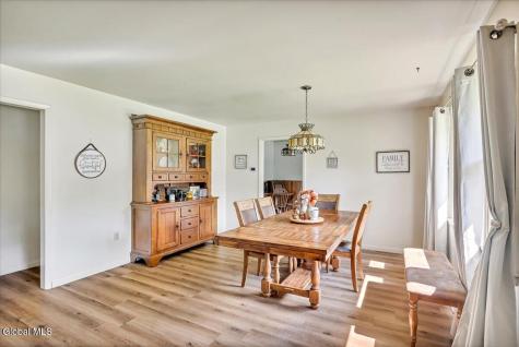 24 Bonner Drive Queensbury NY 12804