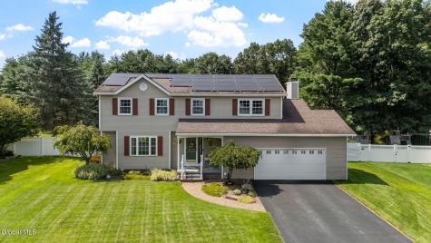 407 Deer Path Schenectady NY 12306