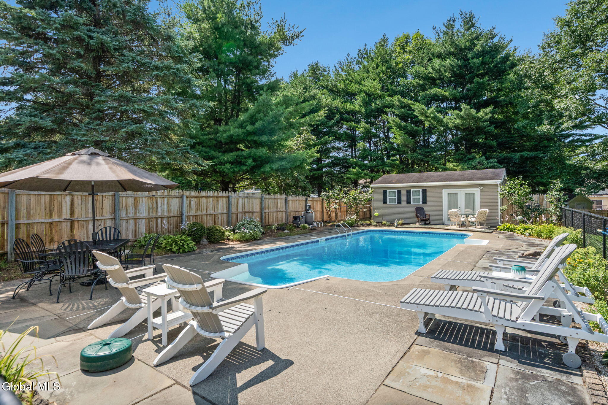407 Deer Path Schenectady NY 12306