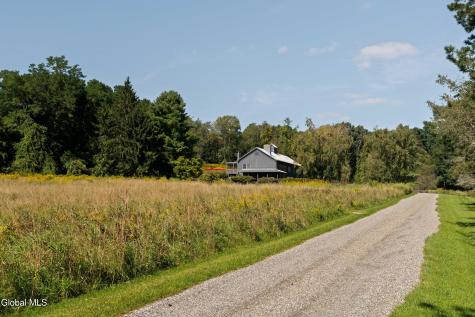 823 N Quaker Hill Road Pawling NY 12564