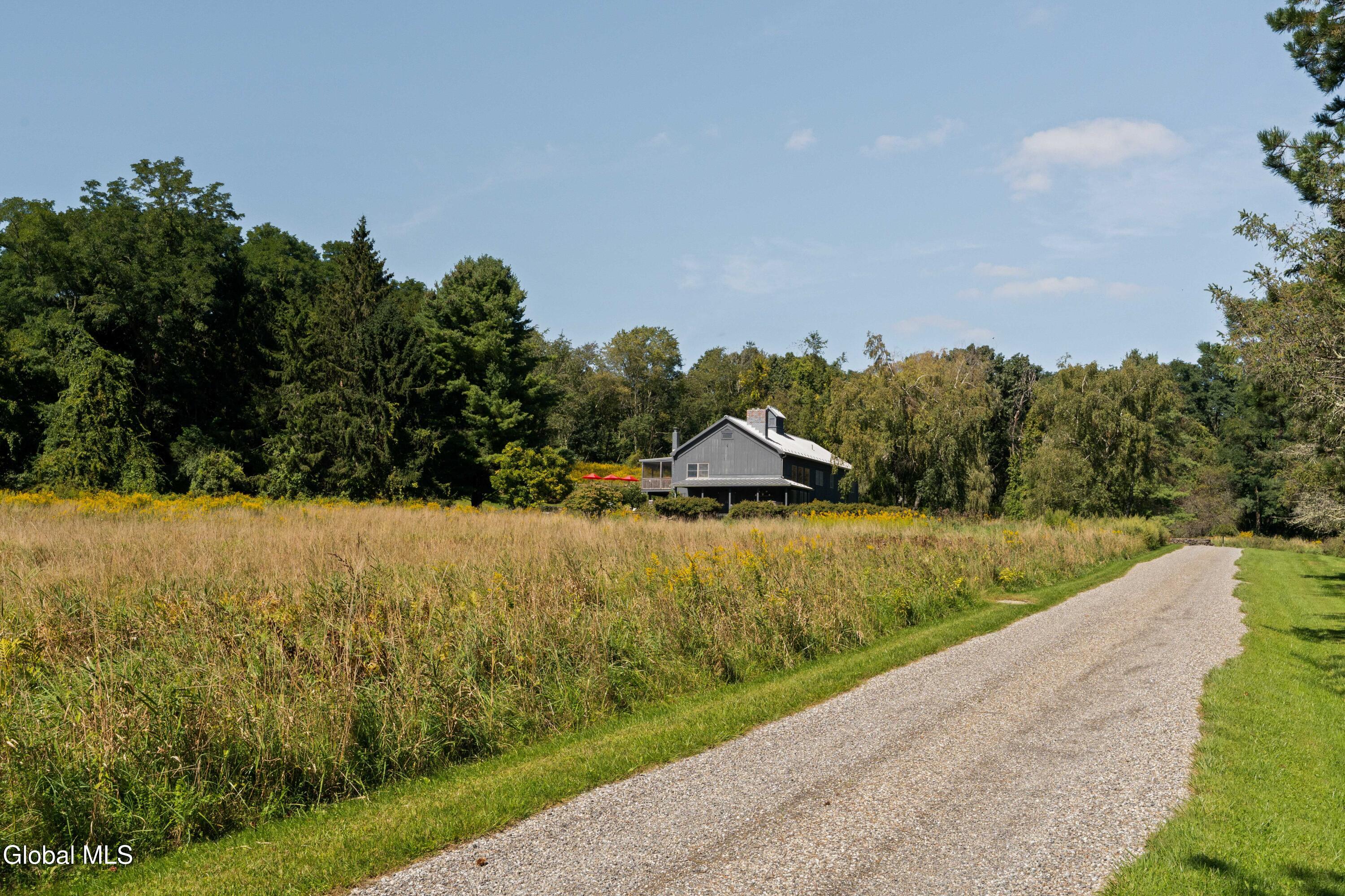 823 N Quaker Hill Road Pawling NY 12564