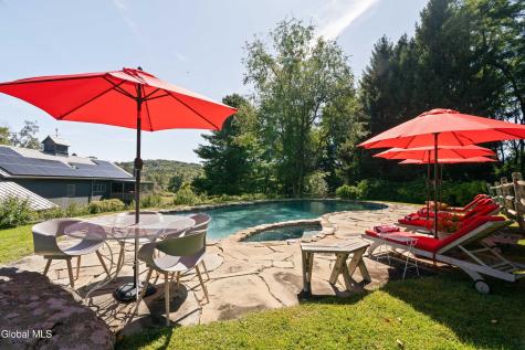 823 N Quaker Hill Road Pawling NY 12564