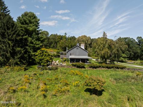 823 N Quaker Hill Road Pawling NY 12564