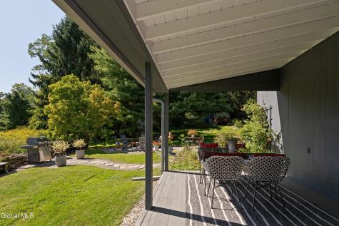 823 N Quaker Hill Road Pawling NY 12564