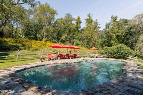 823 N Quaker Hill Road Pawling NY 12564