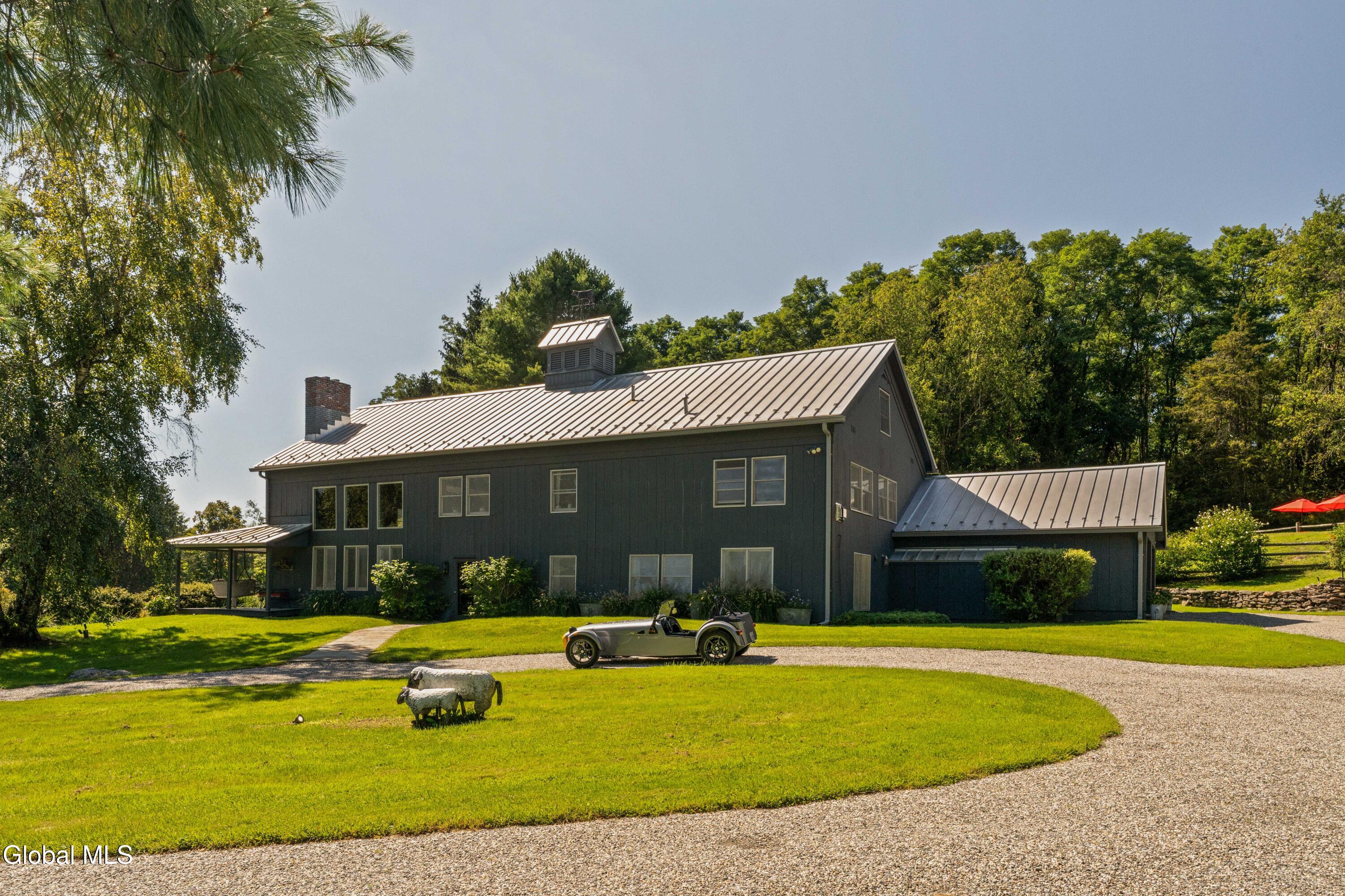 823 N Quaker Hill Road Pawling NY 12564